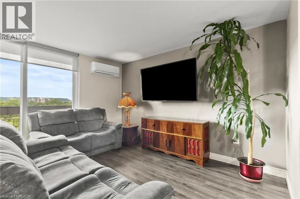 350 QUIGLEY Road Unit# 512, #512