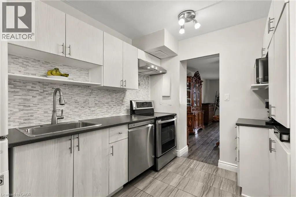 350 QUIGLEY Road Unit# 512, #512