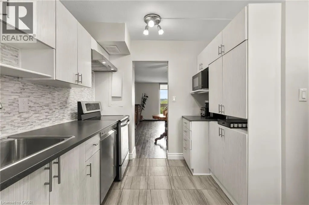 350 QUIGLEY Road Unit# 512, #512