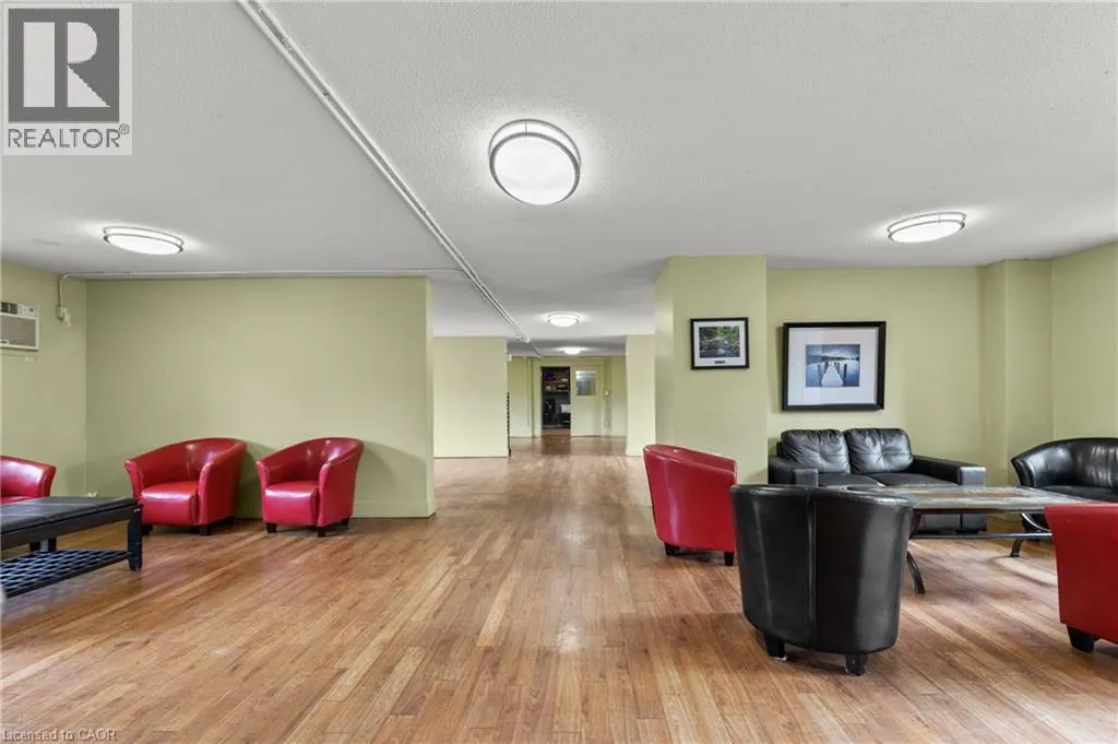 350 QUIGLEY Road Unit# 512, #512