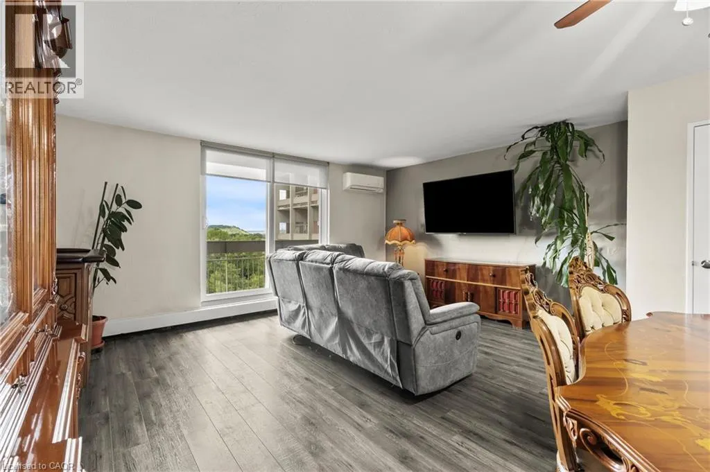 350 QUIGLEY Road Unit# 512, #512