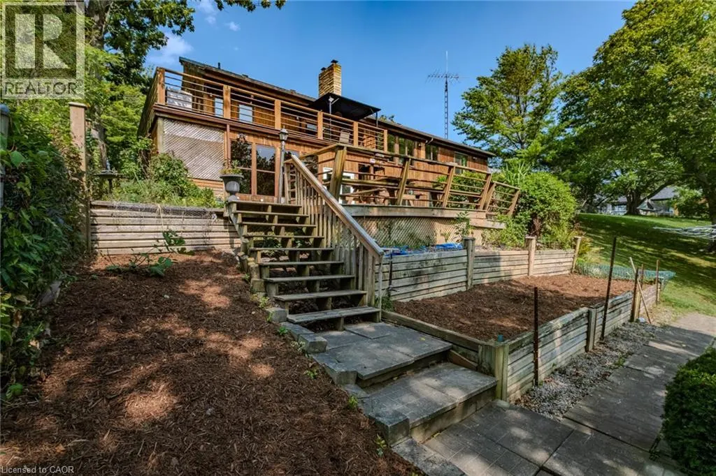 38 SUNNINGHILL DR