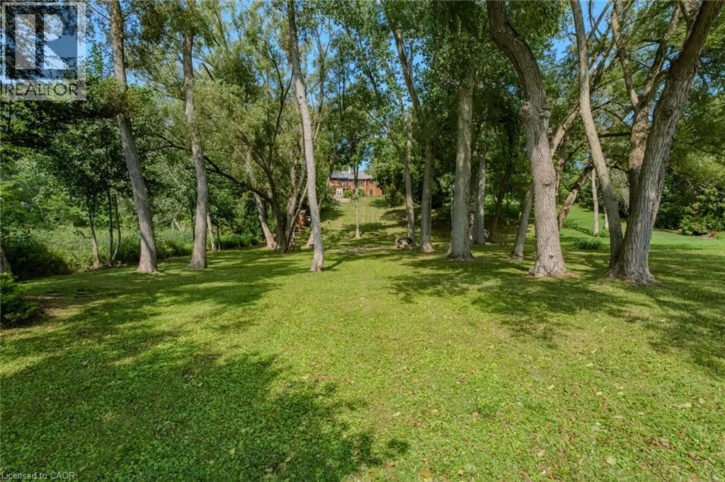 38 SUNNINGHILL DR