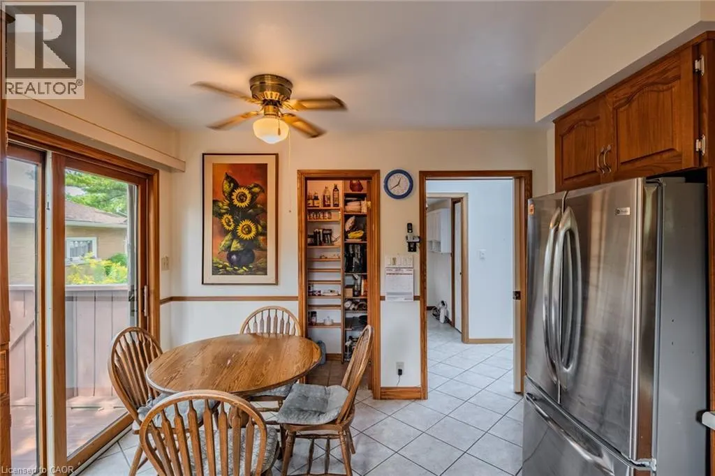 38 SUNNINGHILL DR