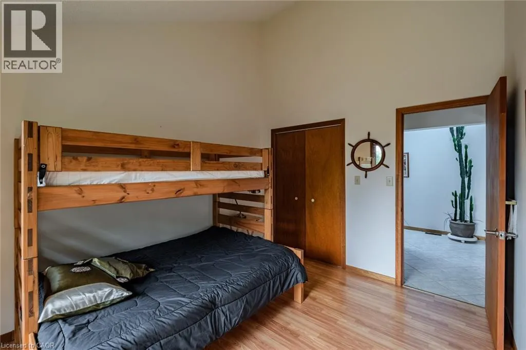 38 SUNNINGHILL DR