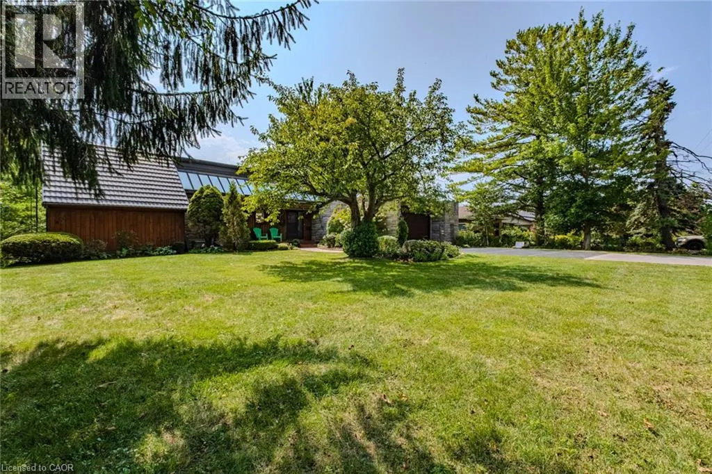 38 SUNNINGHILL DR