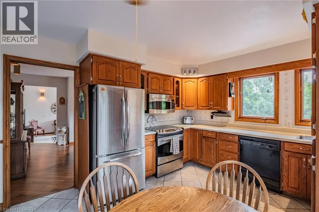 38 SUNNINGHILL DR