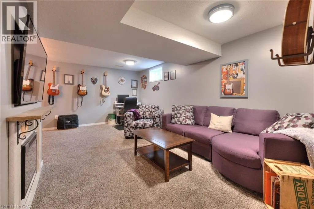 189 PORCHLIGHT Drive