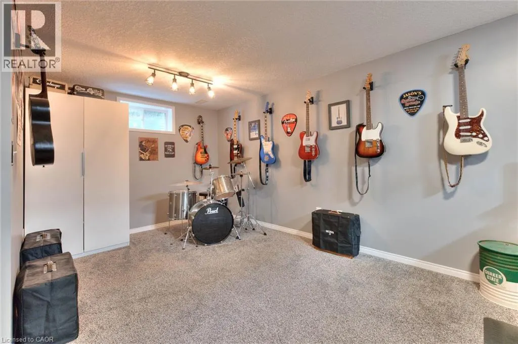 189 PORCHLIGHT Drive