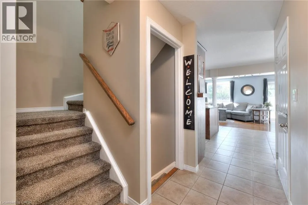 189 PORCHLIGHT Drive