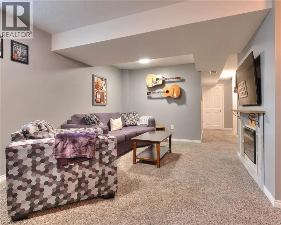 189 PORCHLIGHT Drive