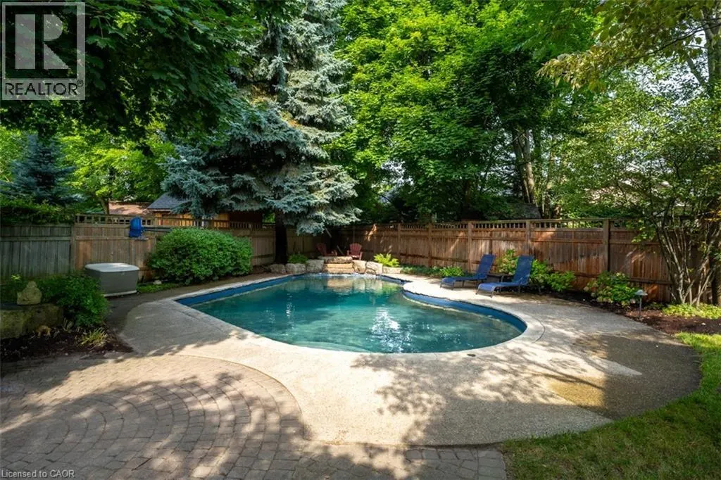 954 WINTERGREEN Place
