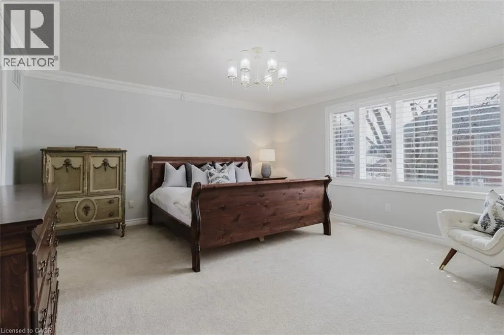 954 WINTERGREEN Place