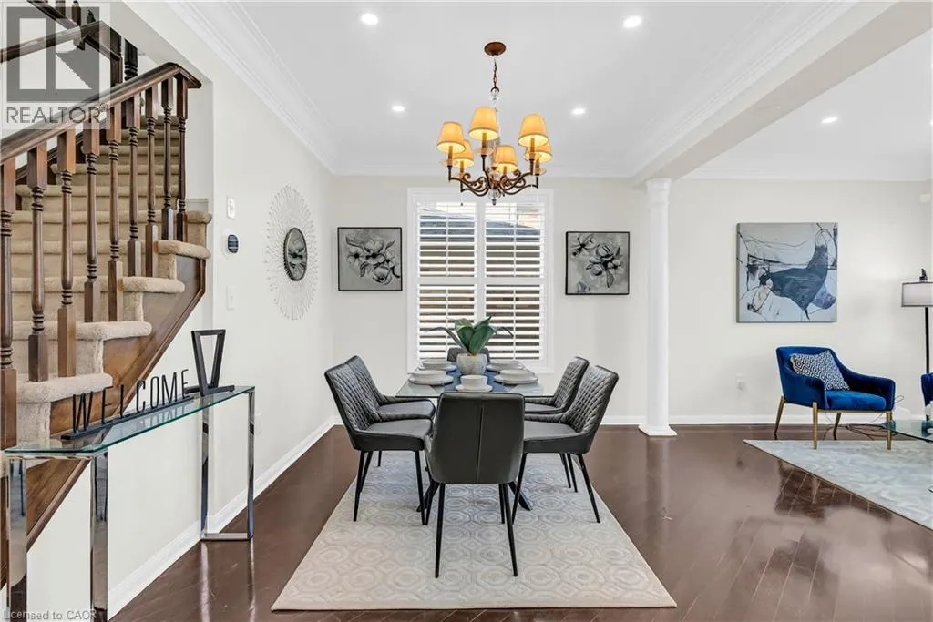 7 JENNER Court