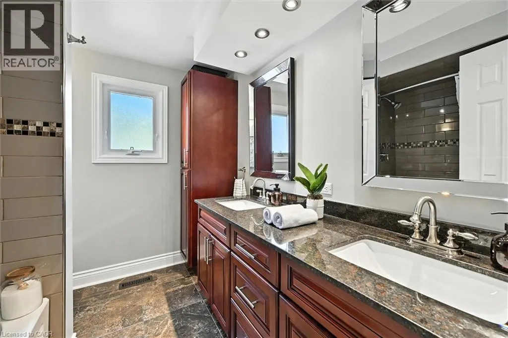 10 YORKVIEW Place