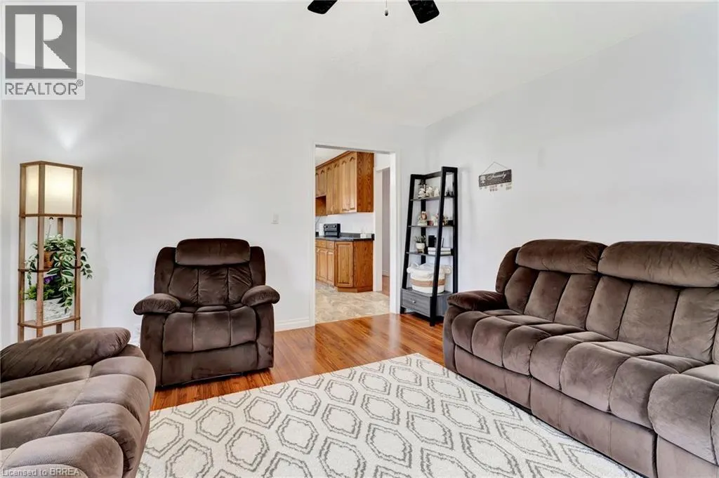 1684 HAZEN Road