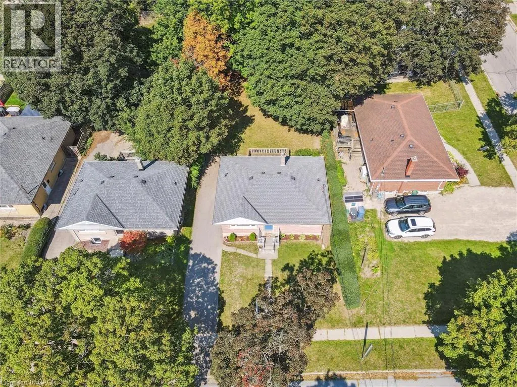 95 OTTAWA Crescent