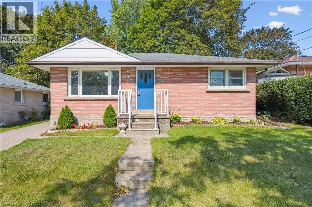 95 OTTAWA Crescent