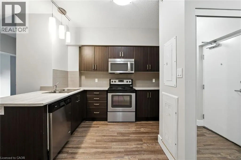 149 MAIN Street W Unit# 201, #201