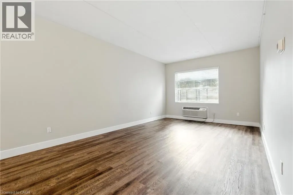 149 MAIN Street W Unit# 201, #201