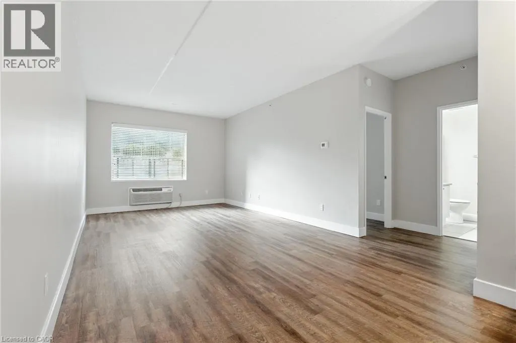 149 MAIN Street W Unit# 201, #201