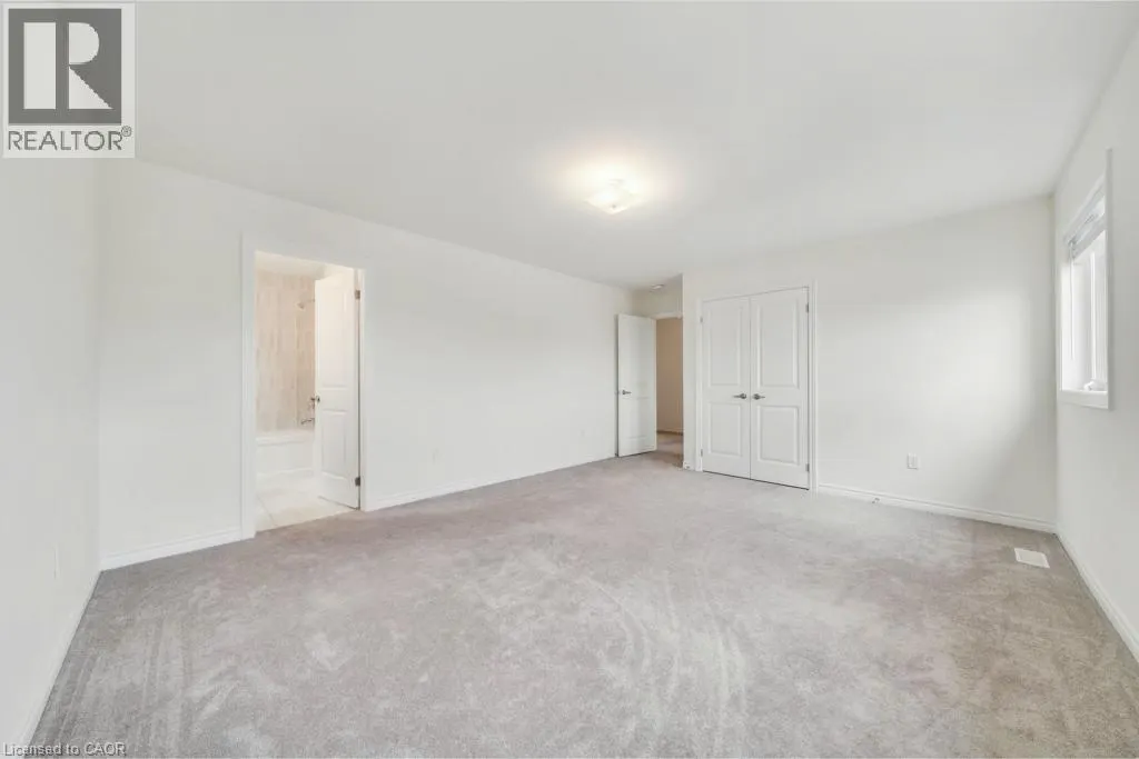 9 TODD Crescent