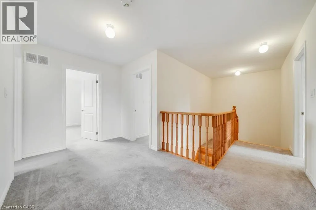 9 TODD Crescent
