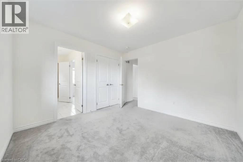 9 TODD Crescent