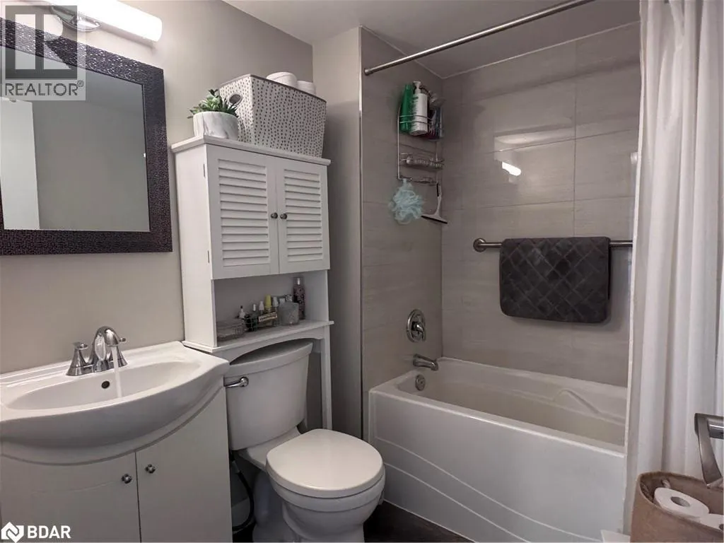 460 ONTARIO Street Unit# 406, #406
