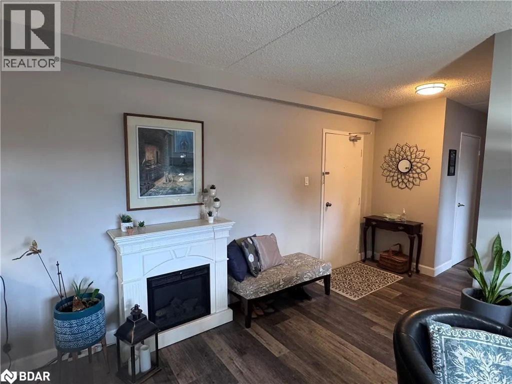 460 ONTARIO Street Unit# 406, #406
