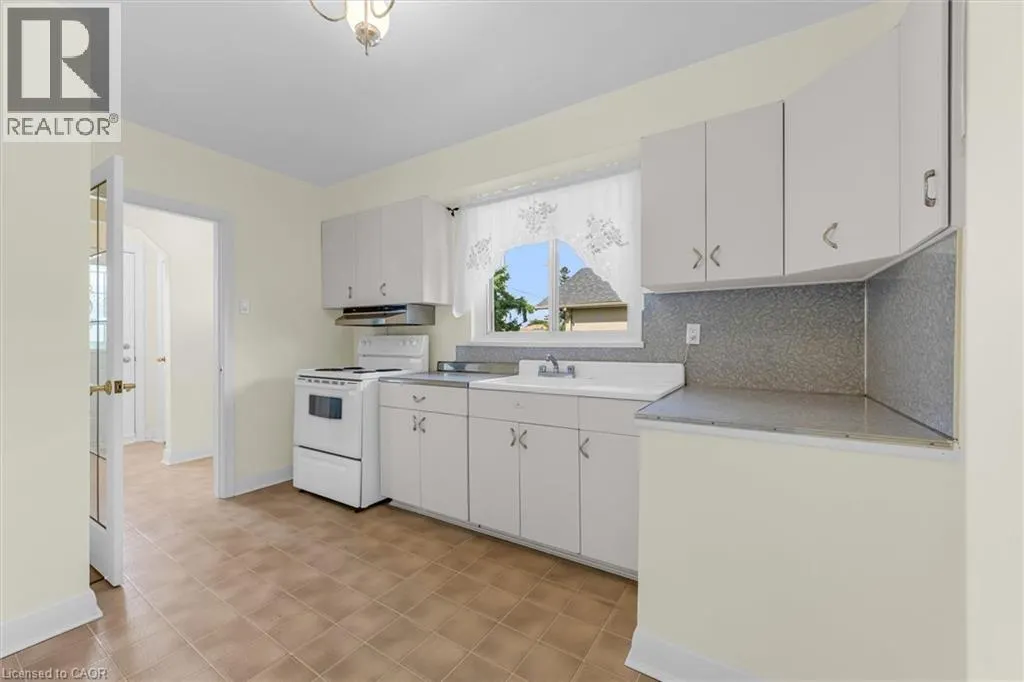 321 SOUTHVIEW Road