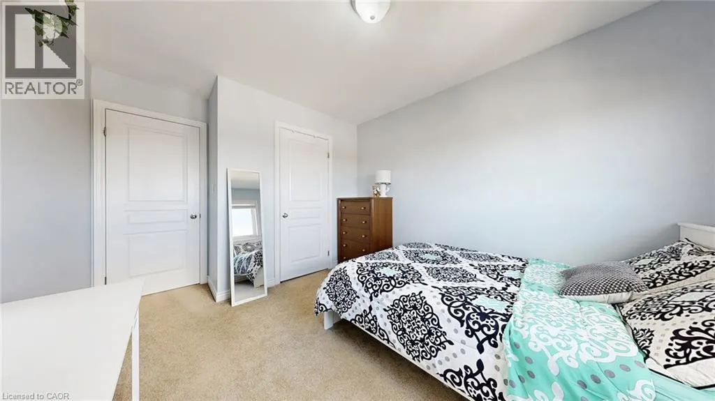 50 BANKFIELD Crescent