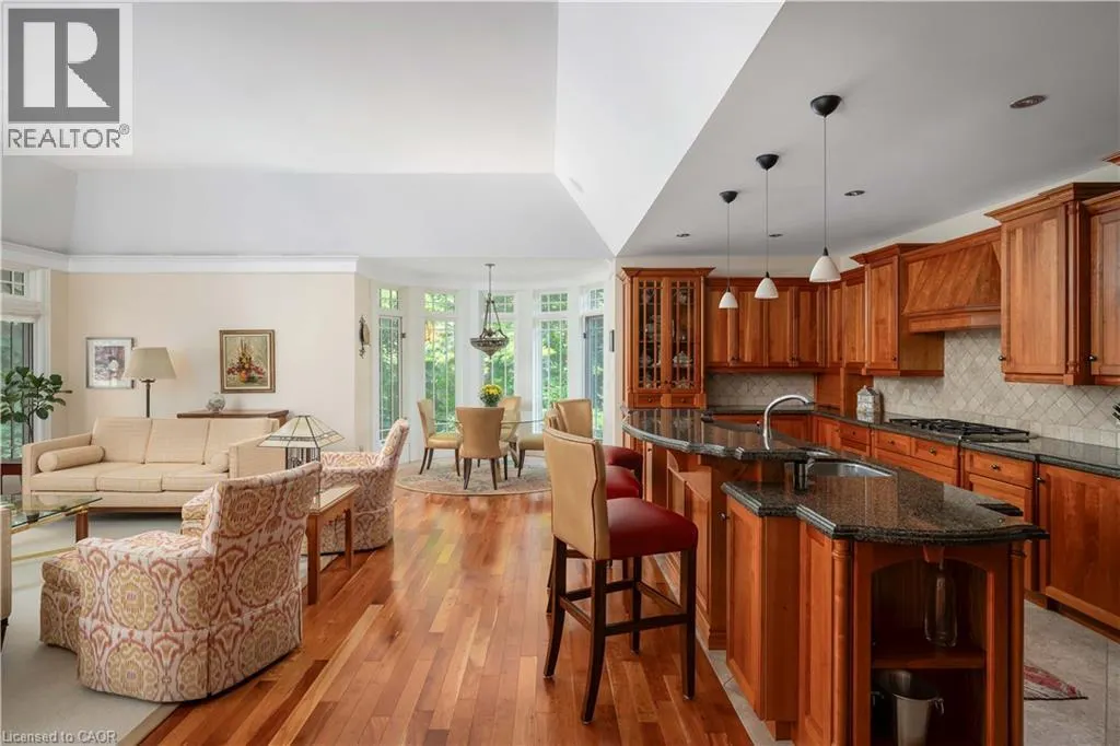 276 CARRINGTON Place