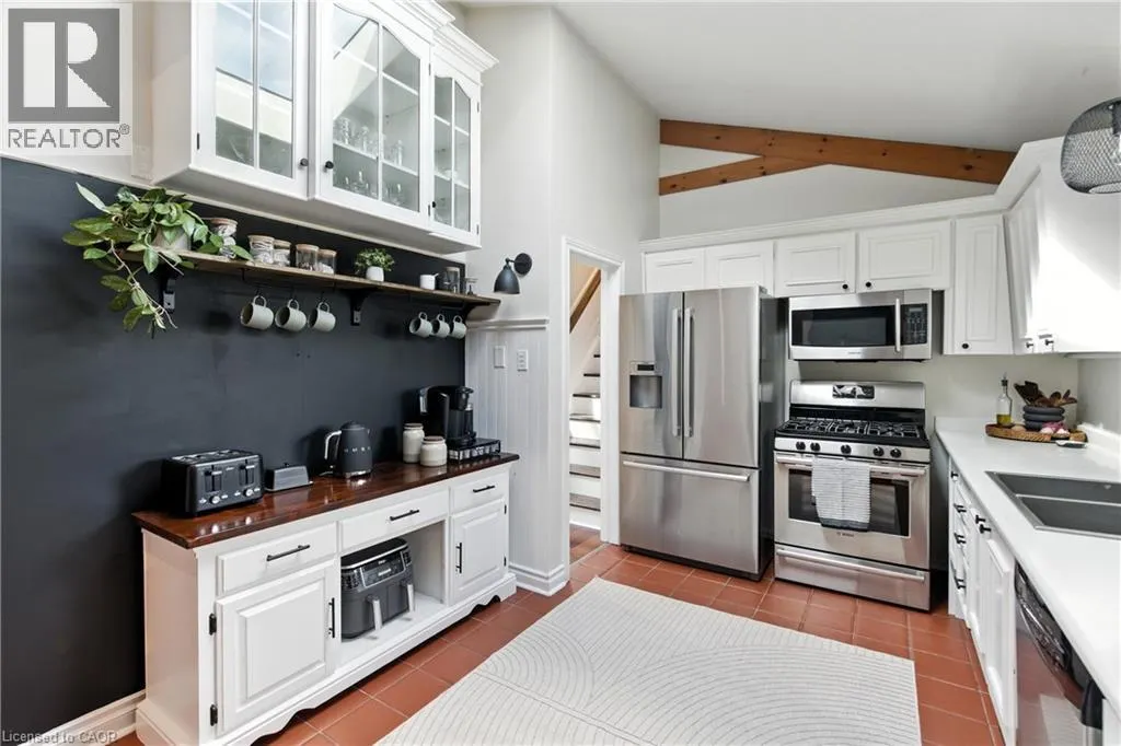 43 BELAIR Drive