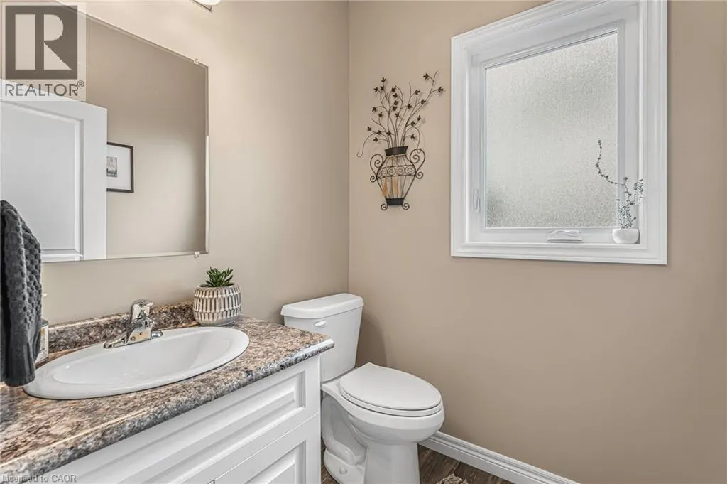 3 SILVERTHORNE Court