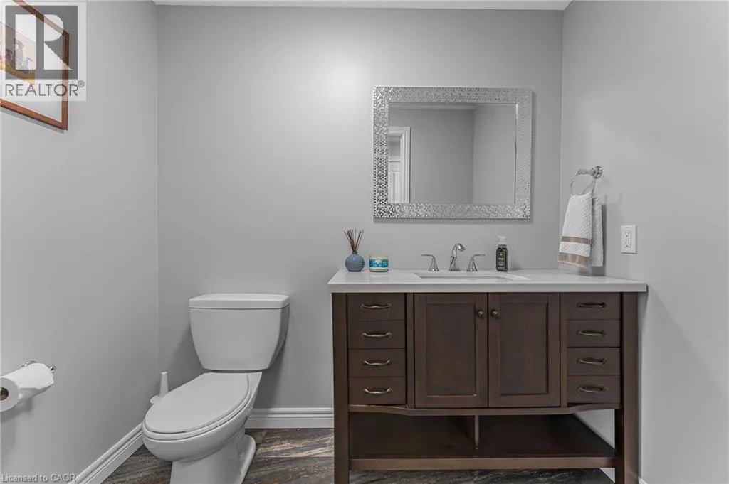 3 SILVERTHORNE Court