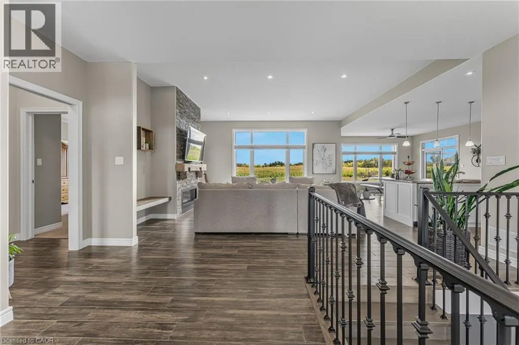 3 SILVERTHORNE Court