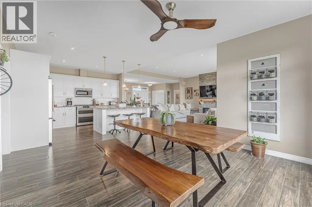 3 SILVERTHORNE Court