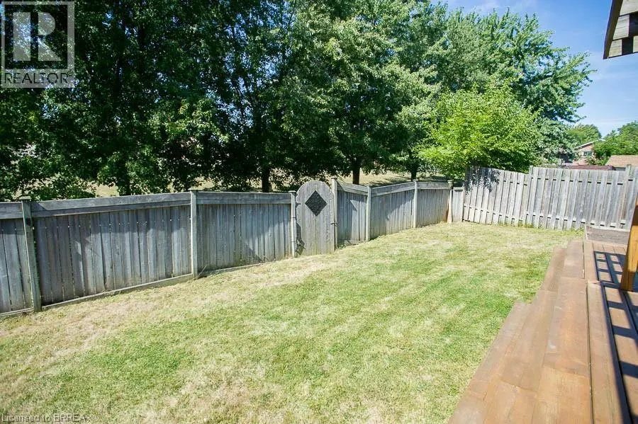89 DANTE Crescent