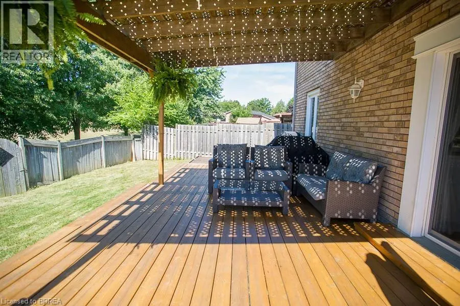 89 DANTE Crescent