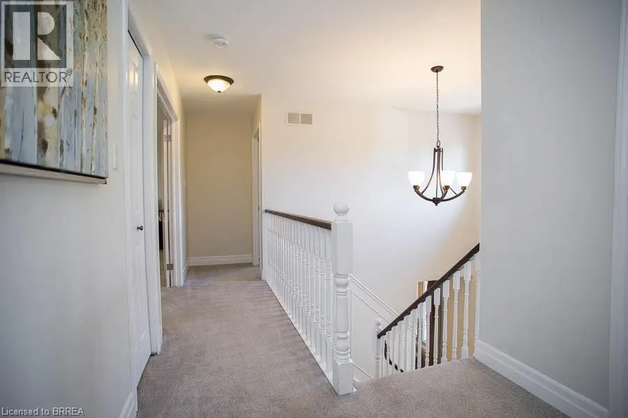 89 DANTE Crescent
