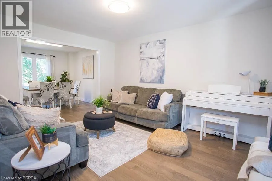 89 DANTE Crescent