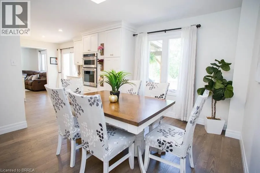 89 DANTE Crescent