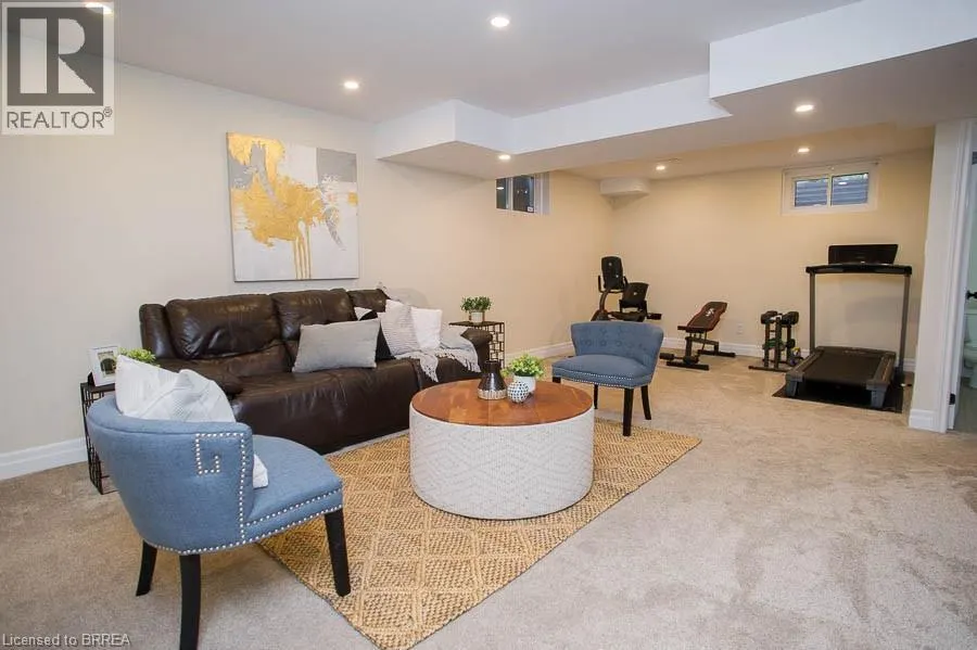 89 DANTE Crescent