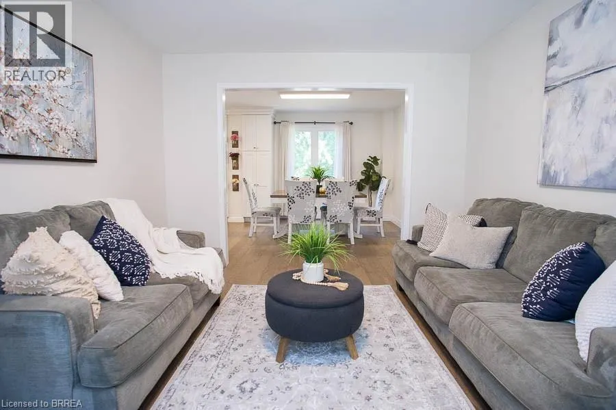 89 DANTE Crescent