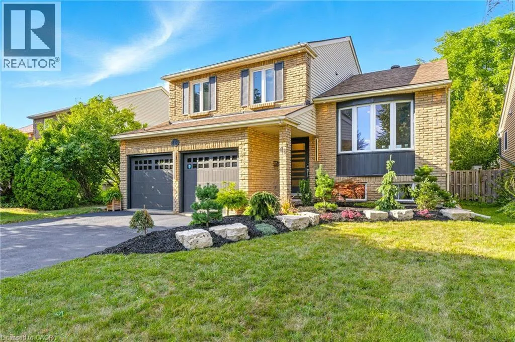 40 HIGHVIEW Drive