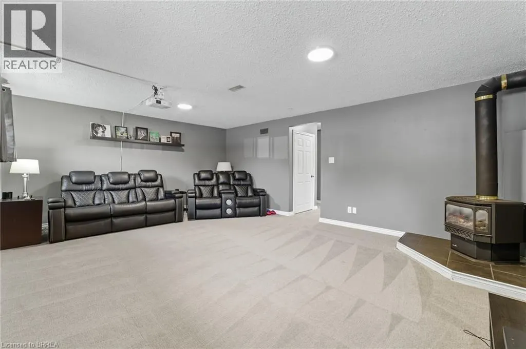 50 VISCOUNT Road
