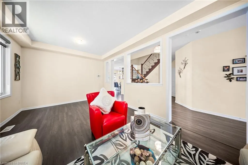 109 GILLESPIE Drive