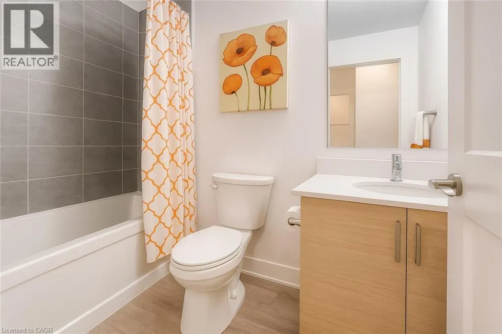 251 NORTHFIELD Drive E Unit# 221, #221