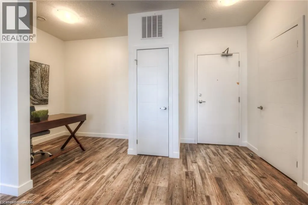 1438 HIGHLAND Road W Unit# 605, #605